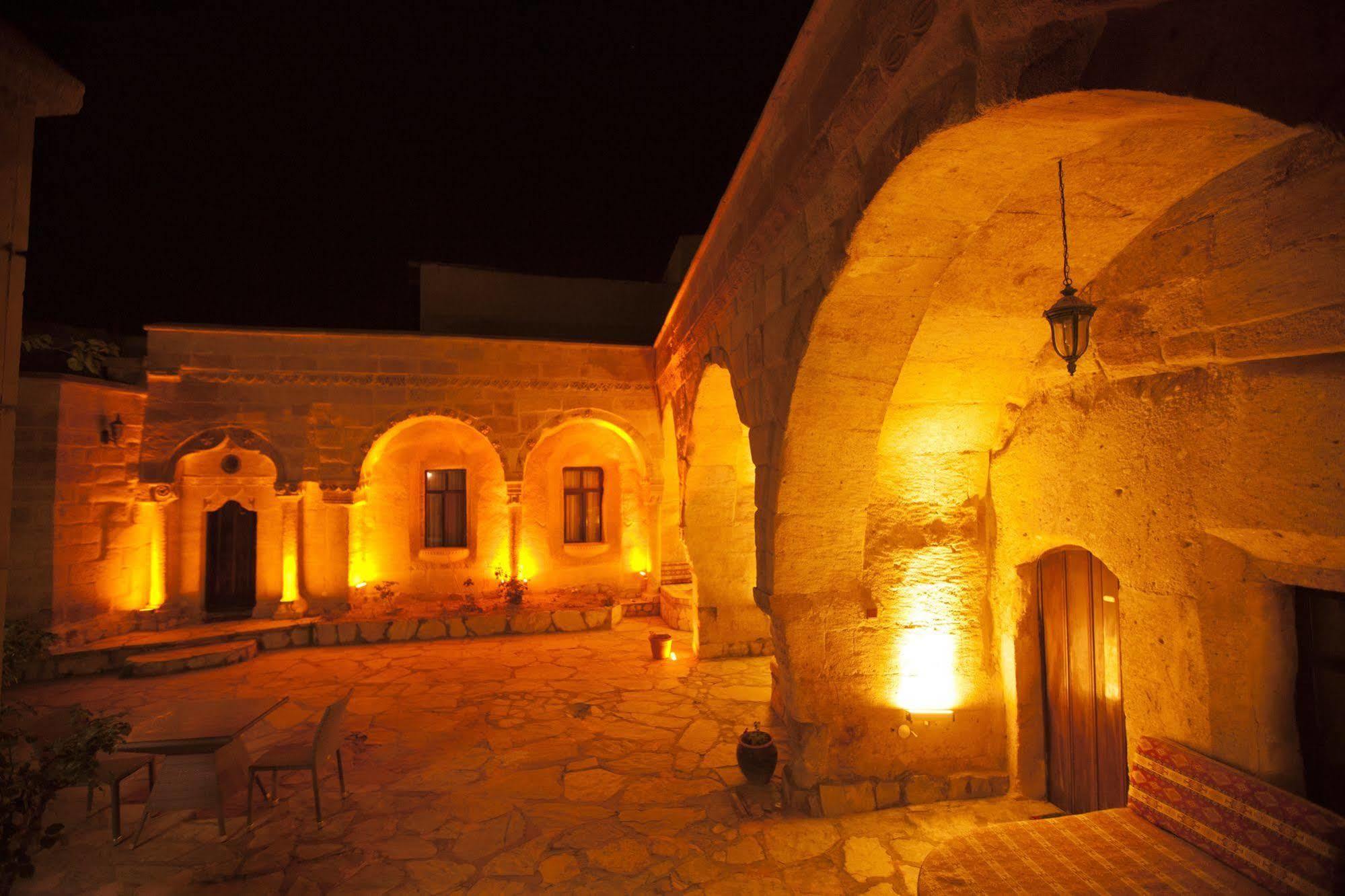 Cappadocia Palace Hotel 어굽 외부 사진